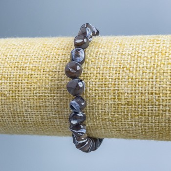 Браслет с кафяв перламутър, фасетирани мъниста, диаметър 8×6 мм ±, дължина 18 см (еластичен)