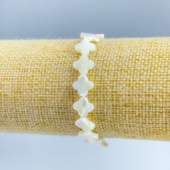 Браслет от перламутър с четирилистна детелина, диаметър 10×10×2, 5 мм ±, дължина 18 см (еластичен)