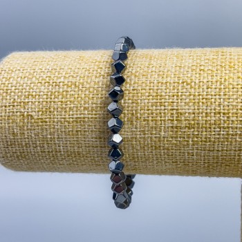 Гематитова гривна с многоъгълна форма, диаметър 5×5 мм, дължина 18 см (стрейч)