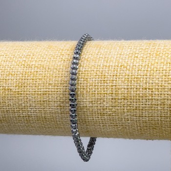 Браслет Хематит Цвете, диаметър около 4×3 мм, дължина 18 см (еластичен)