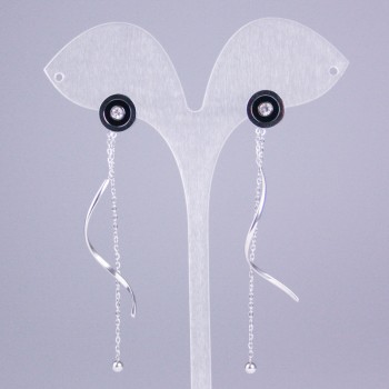 Обeци-пусети Xuping родий с черна емал, кръгла форма, диаметър около 10 мм, с бели камъни и синджири, дължина около 7 см