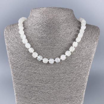 Гердан от планински кристал, гранован естествен камък, кубичен фасетиран, диаметър 9×9 мм ±, дължина 50 см