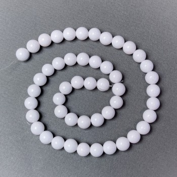 Белите агатови мъниста (пресовани), гладка топка, диаметър 8 мм ± на конец