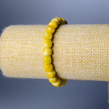 Гривна от жълт жадеит, естествен камък, грановани кубчета, диаметър 7 мм, дължина 18 см (еластична основа)