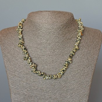 Намисто от яшма далматинец, естествен камък, късчета, диаметър 9х4 мм, дължина 46 см