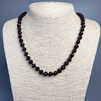 Намисто с турмалин рубелит, натурален камък, грановани рондели, диаметър 8x6 мм, дължина 51 см+-