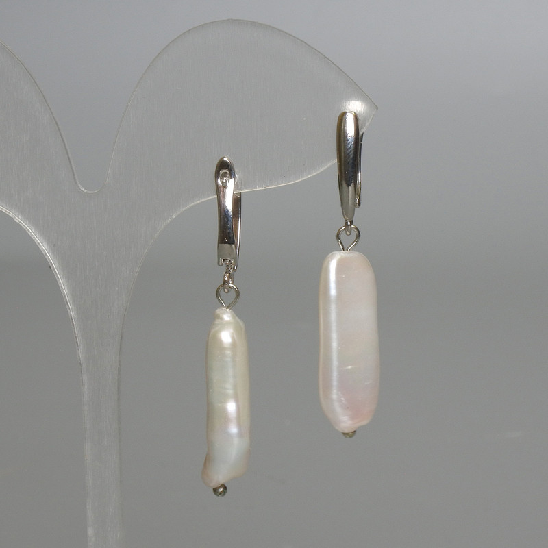 Разпродажба! Обици барокови от перли с бензинов оттенък, диаметър 10×28 мм, дължина 49 мм, английска закопчалка