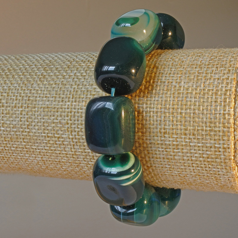 Браслет ахат зелен, естествен камък, блокова форма, диаметър 15×19 мм ±, дължина 18 см ± (еластичен)