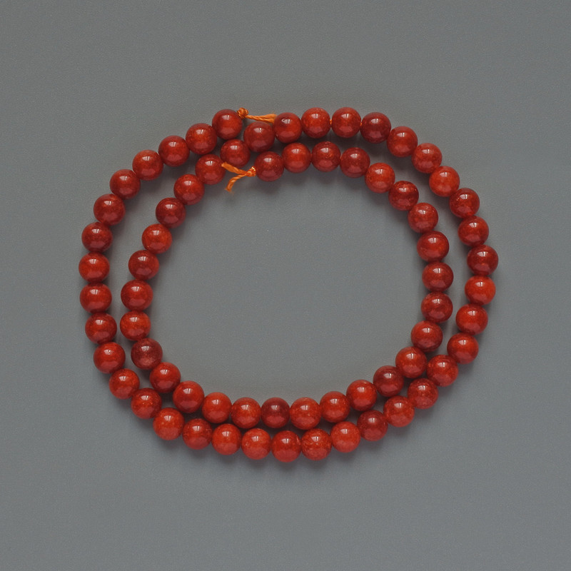 Червена яшма мъниста (единична), гладко топче, диаметър около 6 мм, дължина около 38 см, на конец