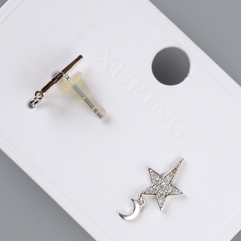 Обици «Звезда и Луна» Xuping с бели стрази, диаметър 12×9,5 мм, дължина 18 мм +- без закопчалка, родий