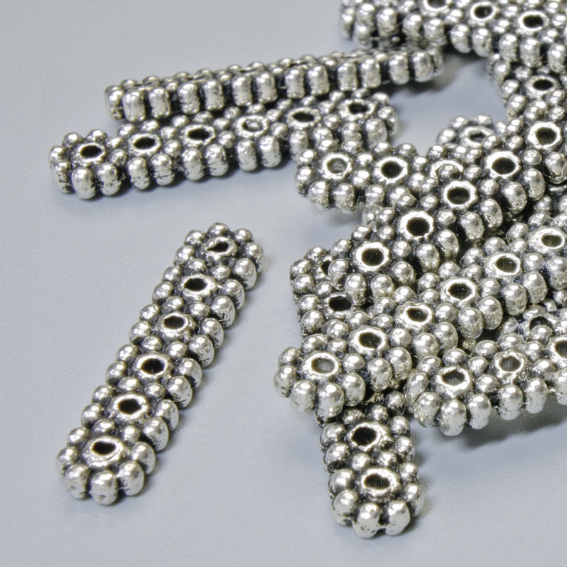 Разделител за шест нишки за мъниста, диаметър 20×4,5 мм, отвори диаметър 1,2 мм, сребрист цвят на метал, 16 бр.