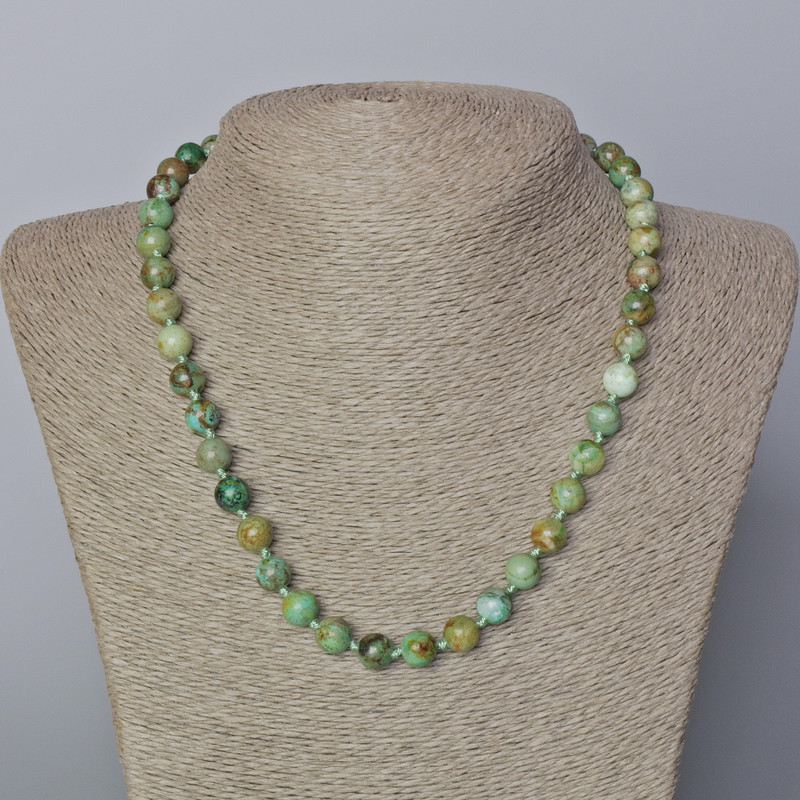 Намисто с хризокола от естествен камък, гладки топчета, диаметър около 8,5 мм, дължина 45–49 см