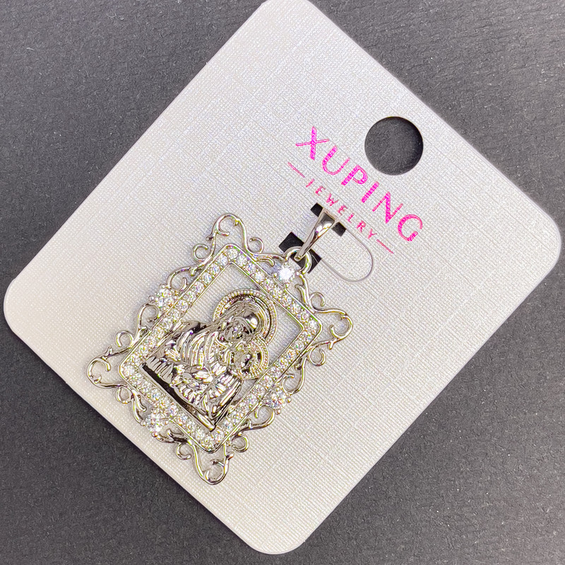 Медальон Xuping Икона с бели кристали, диаметър 20 мм, дължина 32 мм, родийно покритие