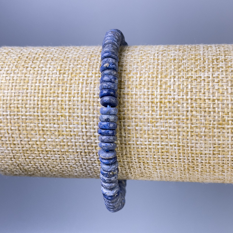 Браслет содалит рондел 6×2 мм, дължина 18 см, стрейч