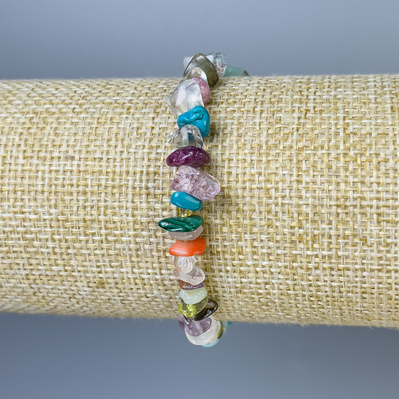 Гривна Асортимент крихти, диаметър 7-9х2-4 мм ±, дължина 18 мм ± еластична лента