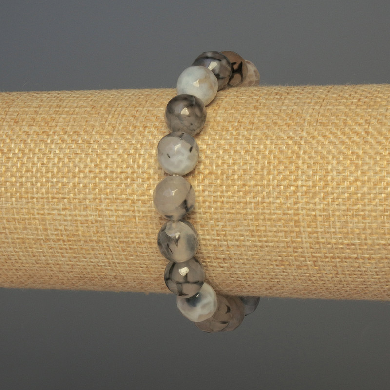 Браслет ахат „Вени Дракона“ гранена мъниста, диаметър около 10 мм, дължина 18 см, еластична основа