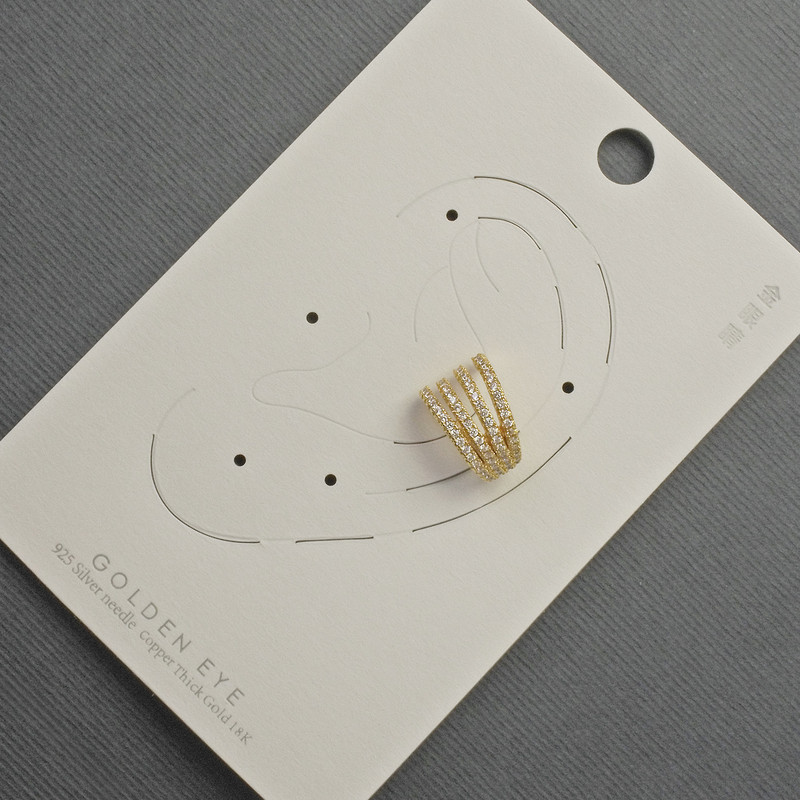 Обичка-каф за ухото златист метал 10×14 мм ± бели кристали