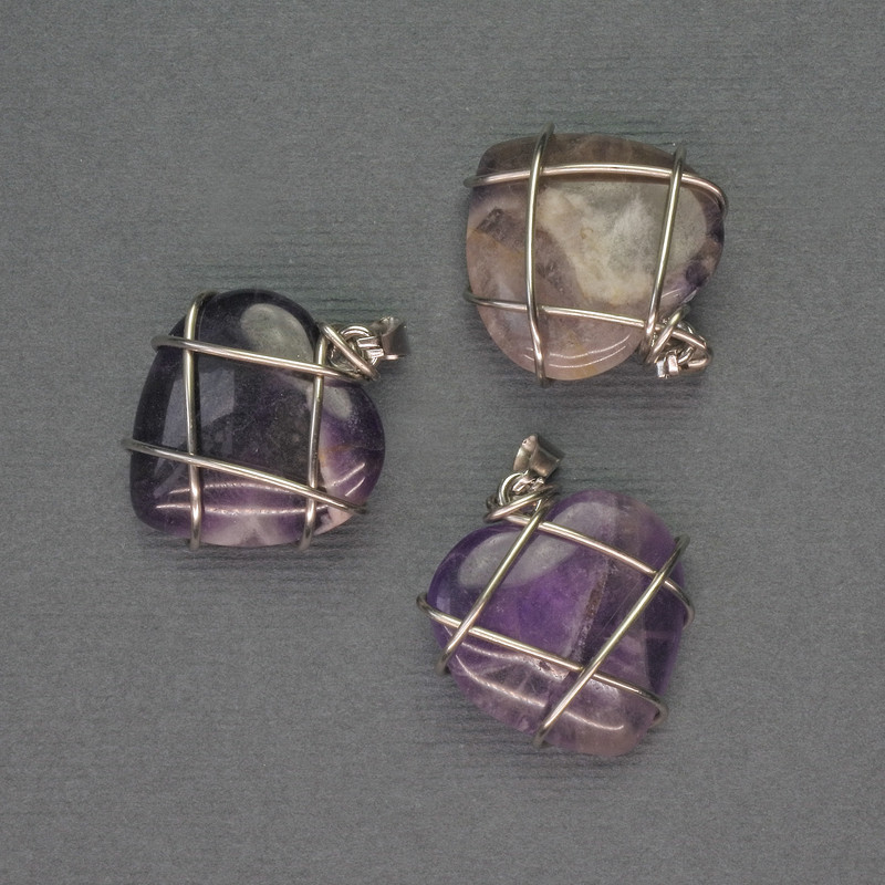 Кулон със сърце от аметист в сребристо преплитане, диаметър 21×21 мм, дължина 27 мм