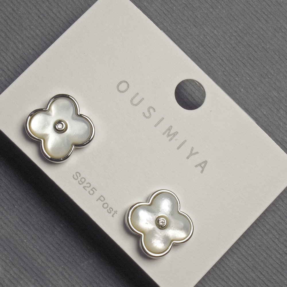 Обички-пусети «Детелина» 12 мм ± перламутър, сребрист метал