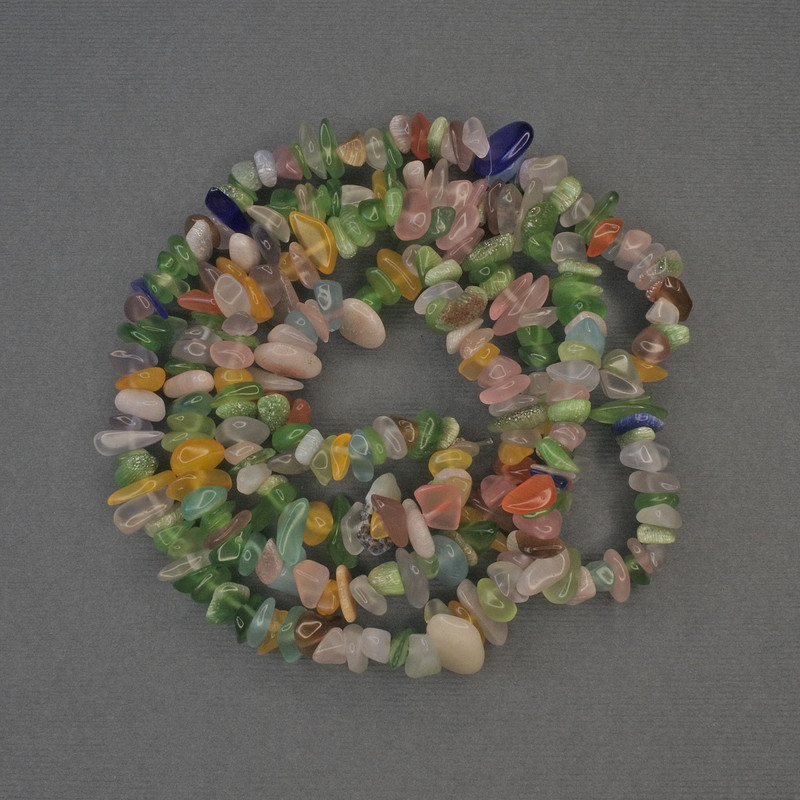 Мъниста Асортимент «Котешко око» на конец, диаметър 6–10×2–4 мм, дължина около 76 см