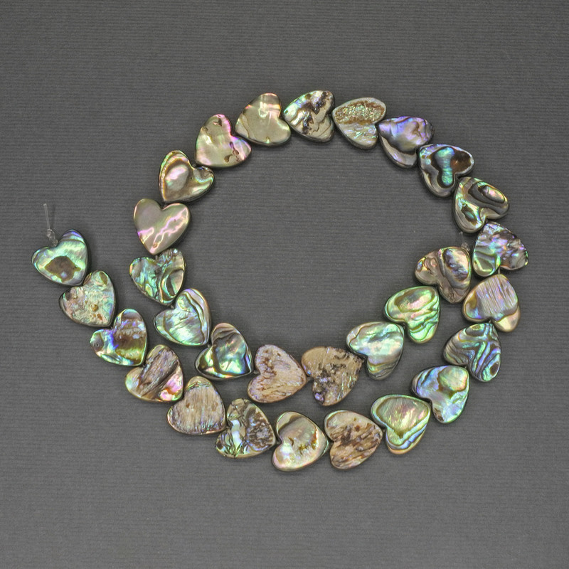 Халитени мъниста със сърцевидна форма, диаметър 13 мм, дължина 35 см, на конец