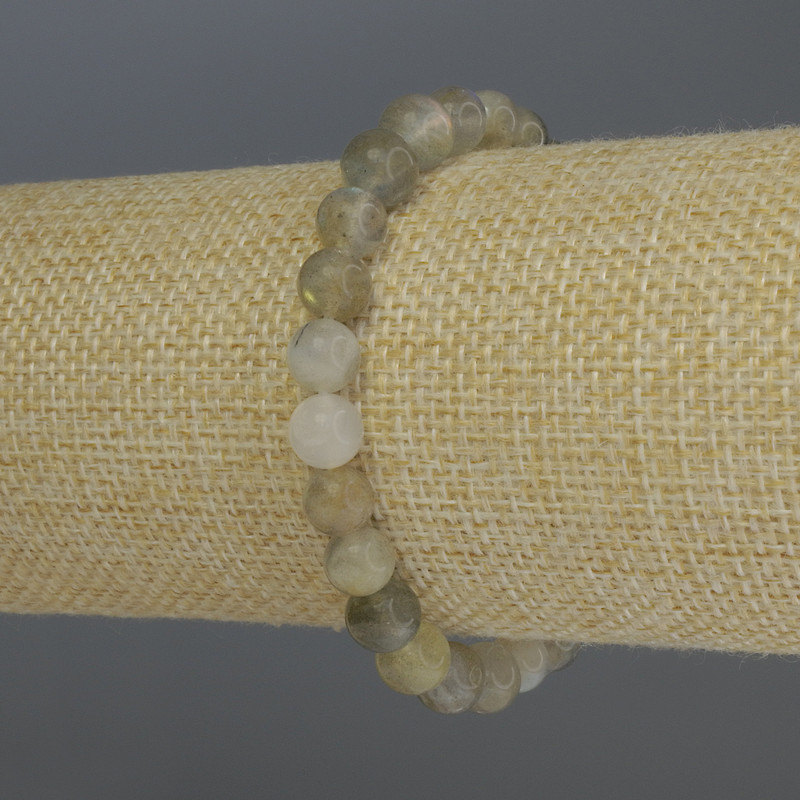 Гривна от лабрадорит с гладки топчета, диаметър около 7 мм, дължина 18 см, еластична
