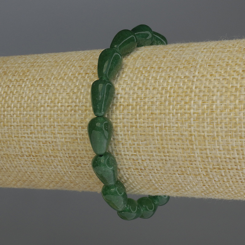 Гривна от хризопраз капка, диаметър 12×8 мм, дължина 18 см, еластична