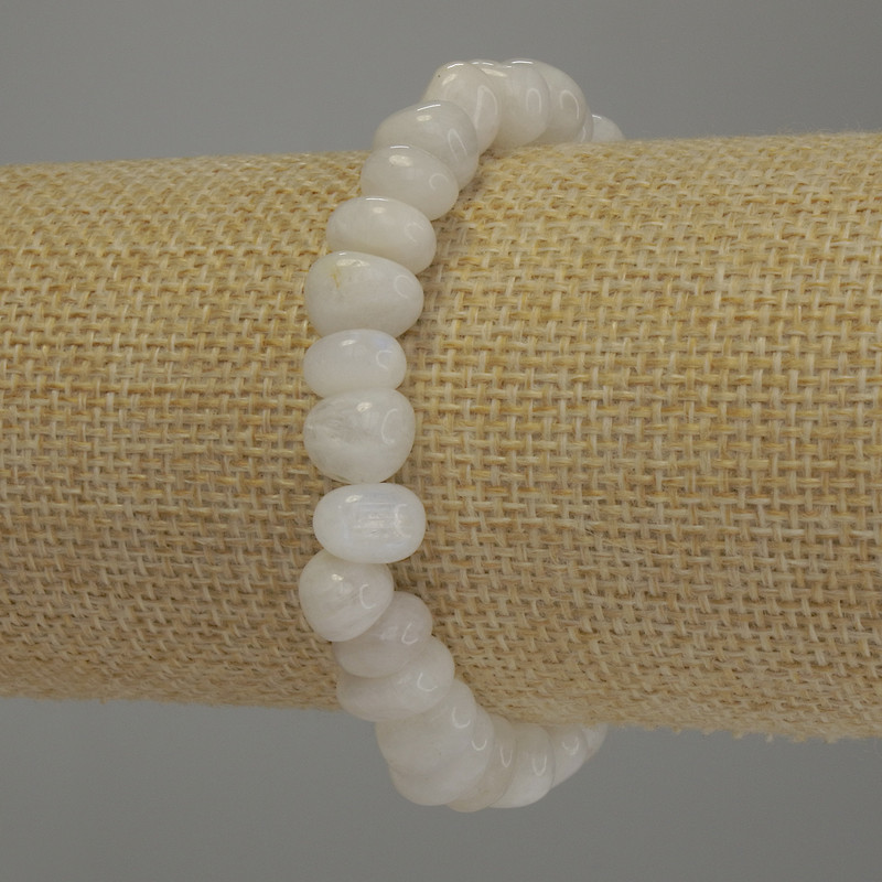 Браслет адуляр галтови мъниста, диаметър 9–10×6–8 мм, дължина 18 см, еластична основа