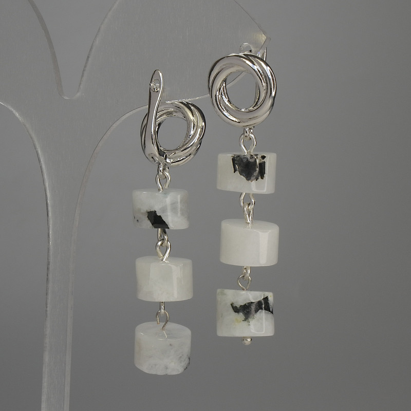 Обеци с адуляр рондел, диаметър 10×7 мм, дължина 50 мм