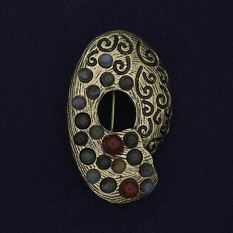 Брошка Акцент Асортимент камъни златист метал 40×25 мм+