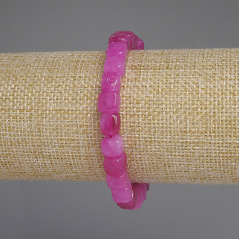 Гривна турмалин кубчета, диаметър 7 мм ±, дължина 18 см ±, еластична