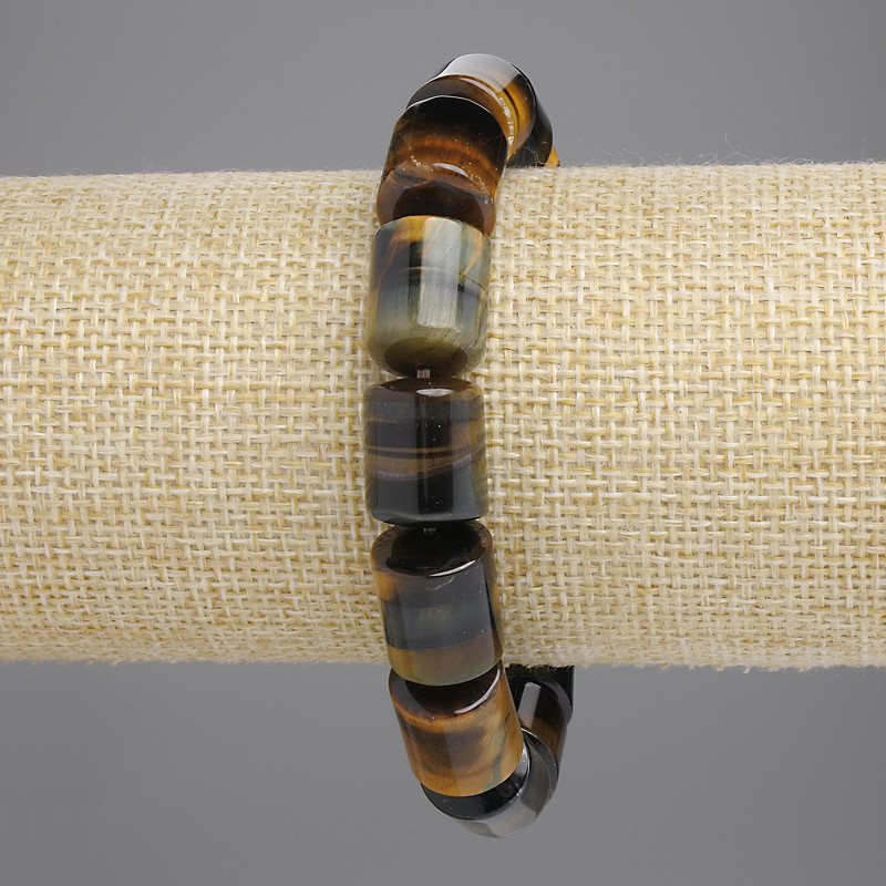 Цилиндрична гривна със соколово око, диаметър около 14×11,5 мм, дължина 18 см ±, стреч