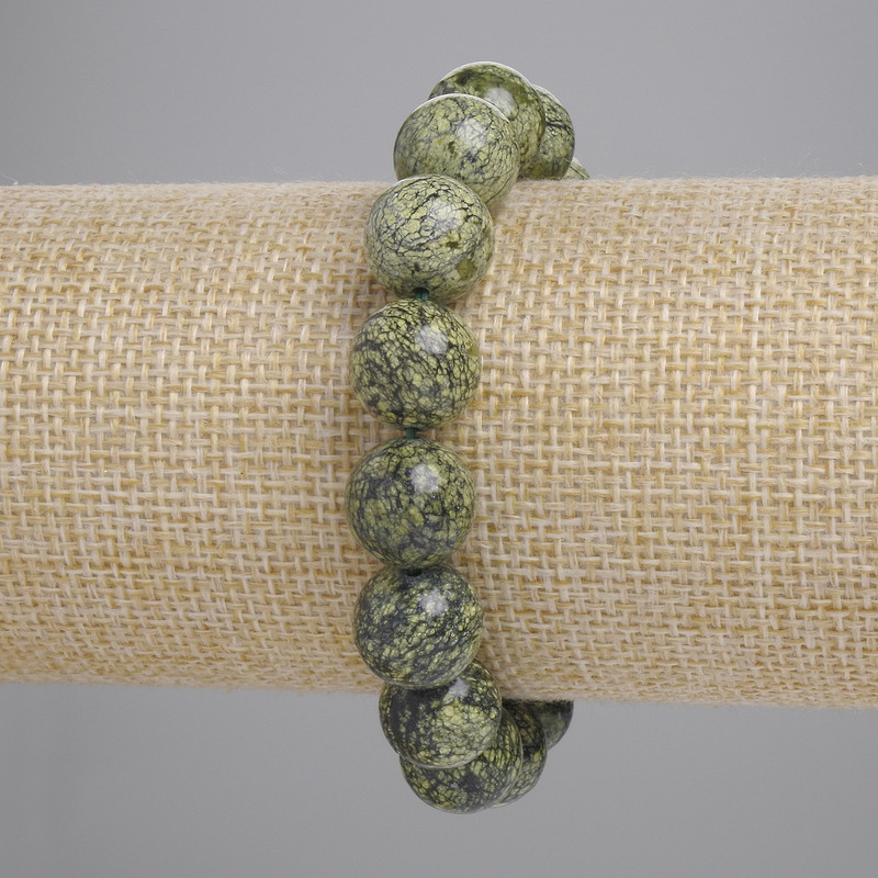 Гривна от серпентин със гладки топчета, диаметър 12 мм, дължина 18 см, еластична