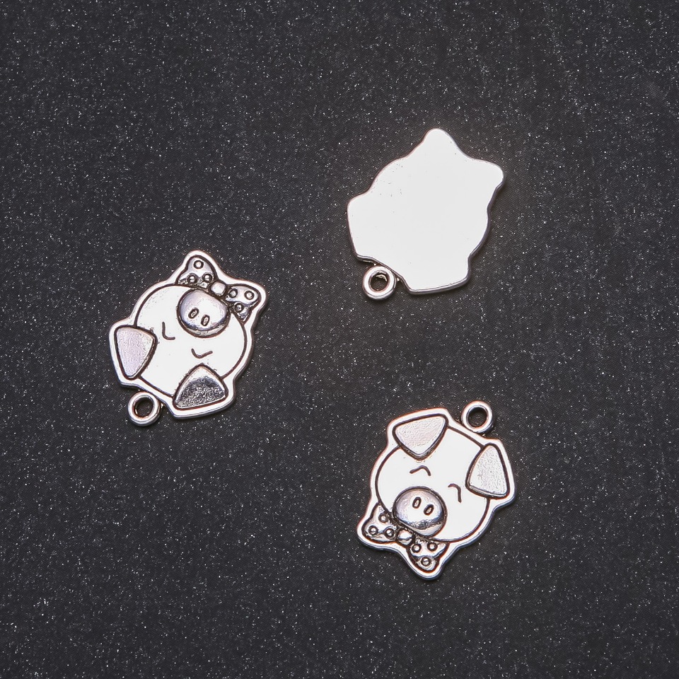 Фурнитура висулка Прасенце 16×20 мм фасовка 20 грама +/- 9 бр