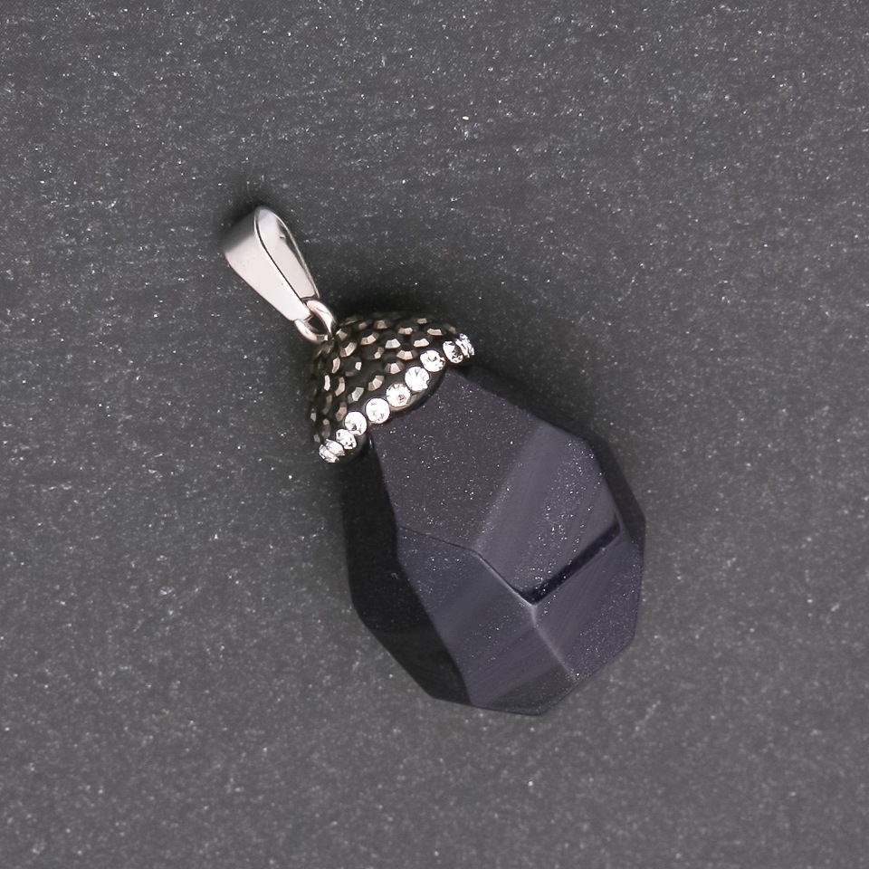 Кулон «Жълъд» от авантюрин Син пясък Нощта на Кайро (синтетичен) 32×20 (+-) мм