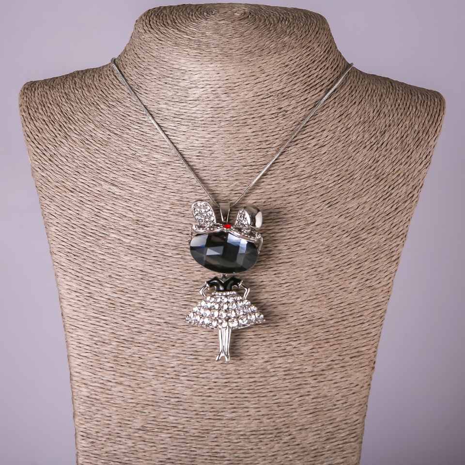 Висулка на синджир Котка с кристали, диаметър 35×70 мм, дължина 75 см