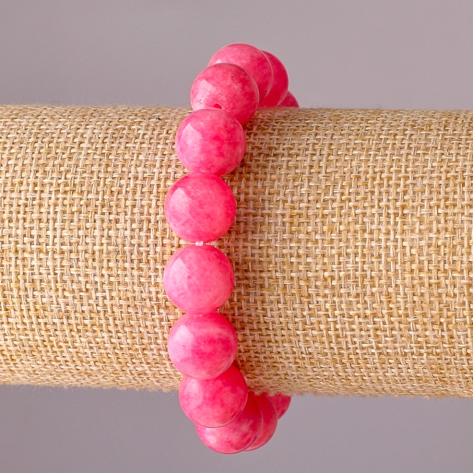 Браслет от изкуствен турмалин на еластичен шнур, гладка мъниста, диаметър 12 мм, обиколка 18 см