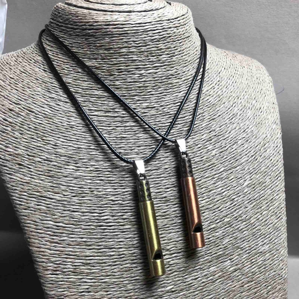 Парні кулони Свисток золотистий і бронзовий метал 55х8мм + -, довжина 45-50см