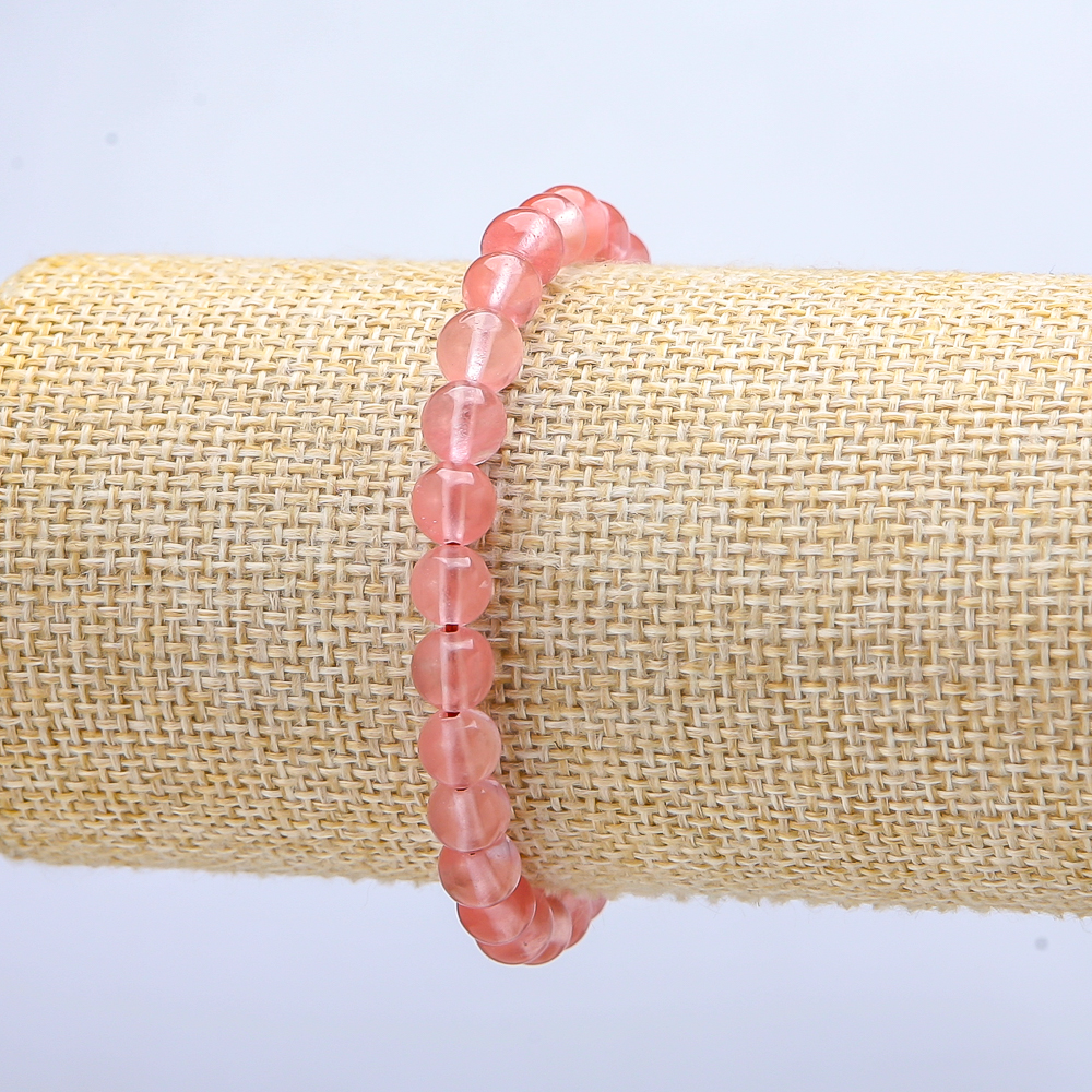 Браслет на ластик халцедон изкуствено гладко топче, диаметър 6(±)мм, дължина 18 см+