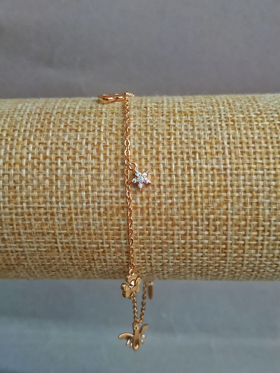 Браслет Xuping позлатяване 18K с бели кристали, дължина 19–21 см, дебелина 1,2 мм +