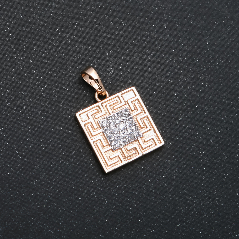 Медальон Xuping с позлатяване 18К със бели кристали, диаметър 23×15 мм +