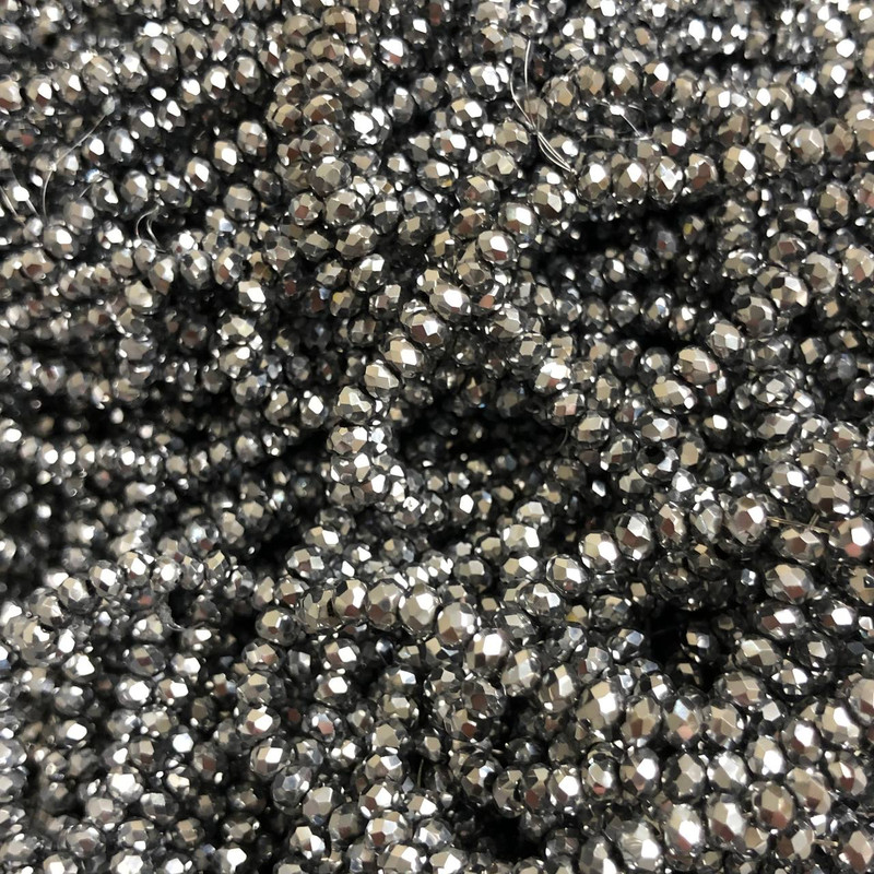 Намистини от чешки кристал на конец със светлосиво покритие, гранован рондел, диаметър 3,5×3 мм + -, дължина 36–38 см +