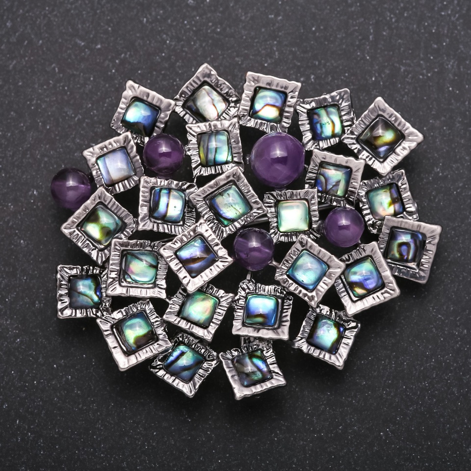 Брошка-кулон серия „Акцент“ с халиотит и аметист, цвят на метала 57×49 мм