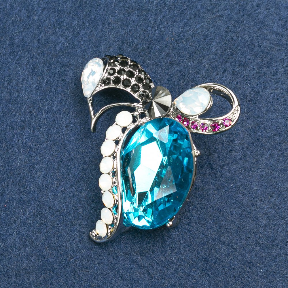 Брошка Бант от сребърнен метал със стрази и кристал 55×50 мм +