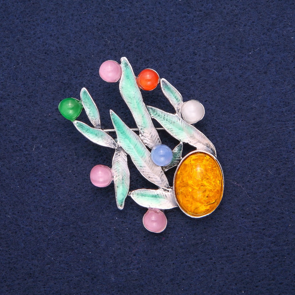 Брошка Листчета Бурштин и Котешко око (единична) зелена емал, сребрист метал 38×53 мм