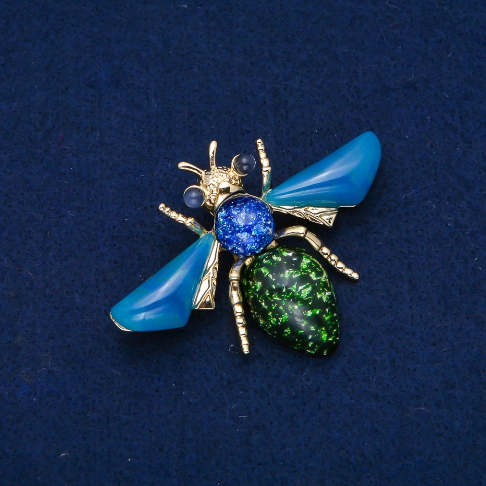 Брошка Пеперуда златист метал 47×62 мм +