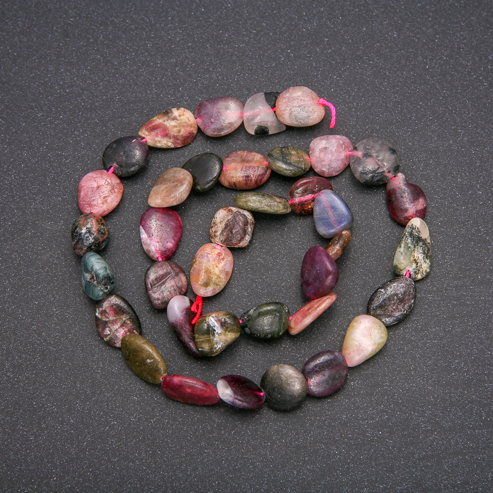 Турмалинови мъниста галтовирани от естествени камъни, диаметър 10×13 мм, дължина 38 см