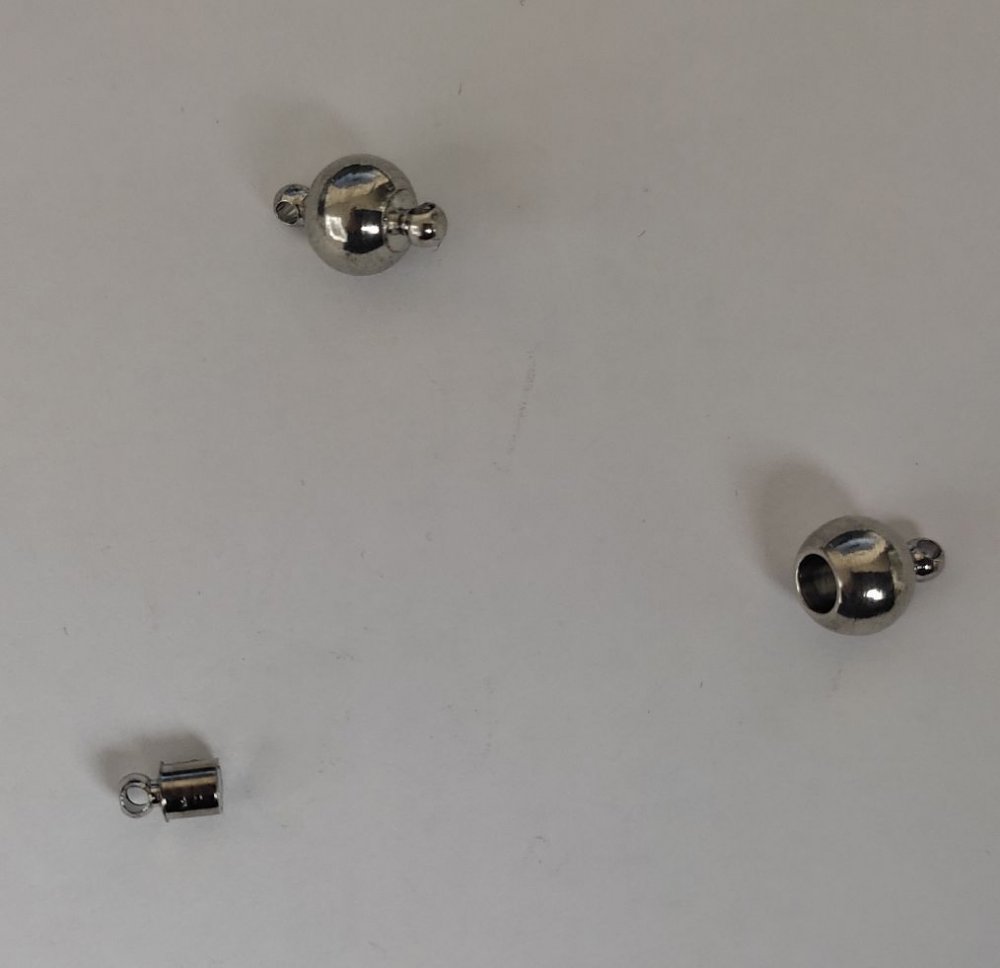 Фурнитура — магнитна закопчалка за бижута 8×13 мм, цвят: сребрист метал