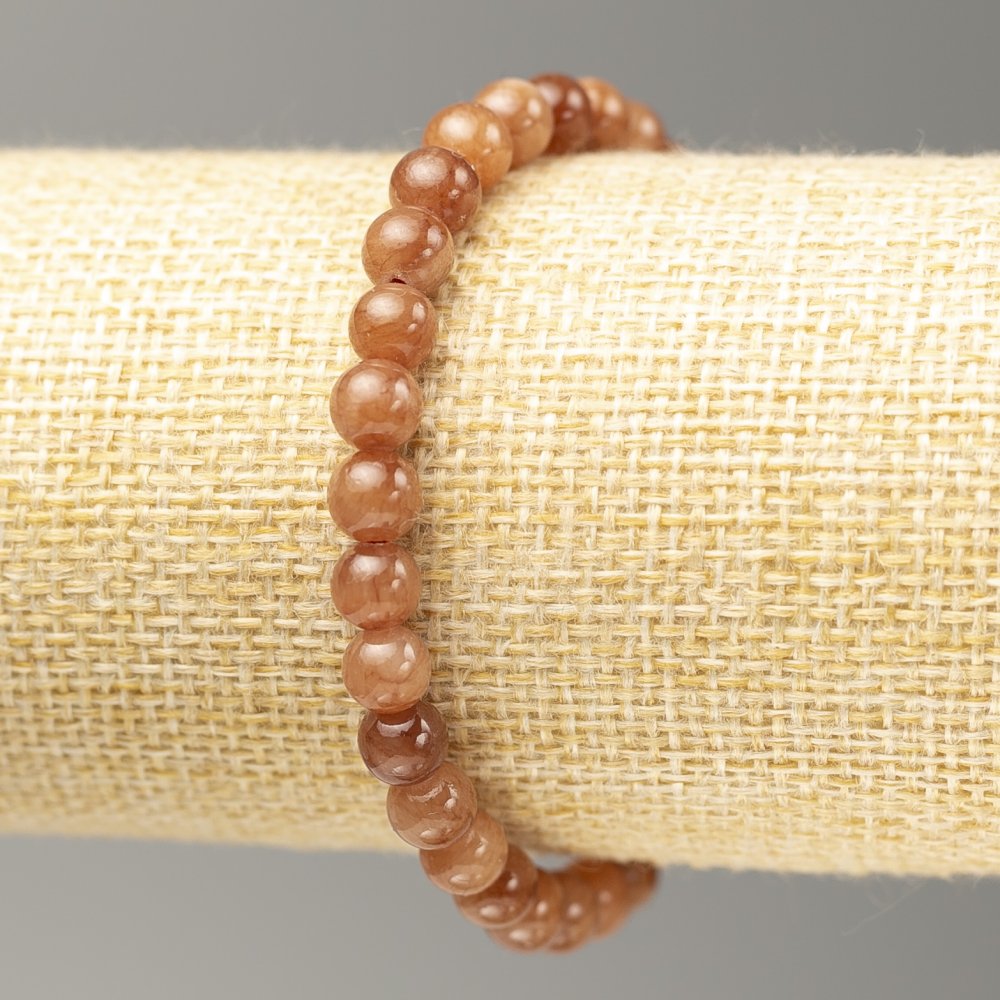 Браслет на ластик от имитация на селенит (изкуствен акрил) гладки акрилни топчета, диаметър 6,5 мм, дължина 18 см