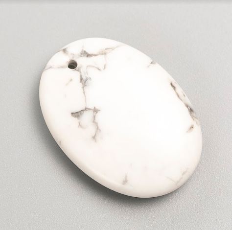 Овална висулка от кахолонг, диаметър 35×25 мм